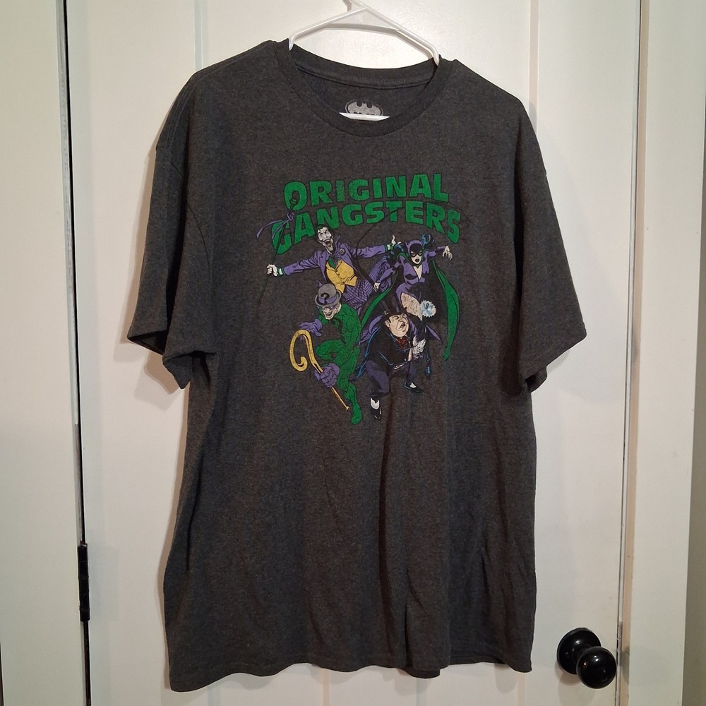 Batman T-Shirt Mens LT Gray Original Gangsters Villains Joker Riddler Catwoman